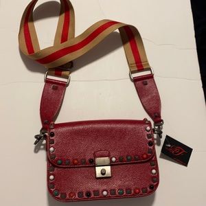 Red vegan leather purse di fireze in red- new